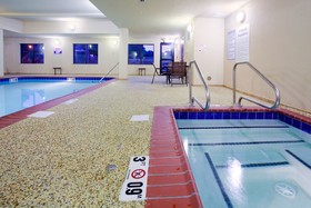 Holiday Inn Express Hotel & Suites Mount Airy