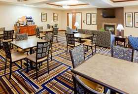 Holiday Inn Express Hotel & Suites Mount Airy