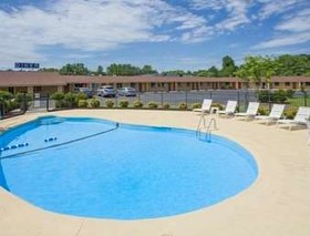 Knights Inn Mount Airy