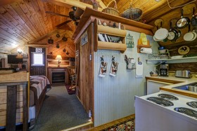 Cobb Creek Cabins