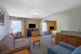 Clarion Pointe New Bern