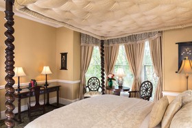 The Aerie Bed And Breakfast