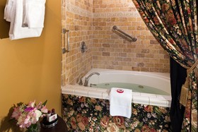 The Aerie Bed And Breakfast