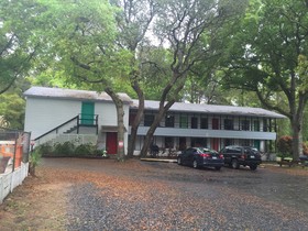 Captain's Cove Motel