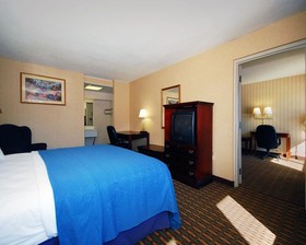 Econo Lodge Pilot Mountain