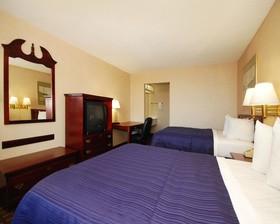 Econo Lodge Pilot Mountain