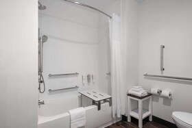 Hampton Inn & Suites by Hilton Pittsboro