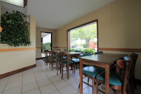 Americas Best Value Inn North Capital