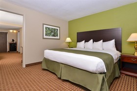 SureStay Plus Hotel by Best Western Raleigh North Downtown