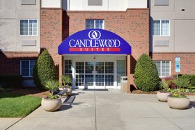 Candlewood Suites Raleigh Crabtree