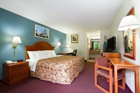 Days Inn by Wyndham Raleigh Midtown