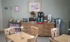 Days Inn by Wyndham Raleigh Glenwood-Crabtree