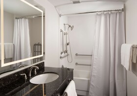 Embassy Suites by Hilton Raleigh Crabtree