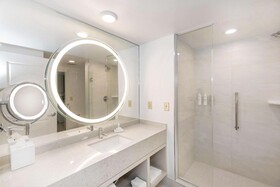 Embassy Suites Raleigh-Durham Airport/Brier Creek