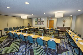 Holiday Inn Express & Suites Raleigh North - Wake Forest