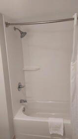 Holiday Inn Express & Suites Raleigh North - Wake Forest