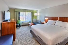 Holiday Inn Express & Suites Raleigh North - Wake Forest