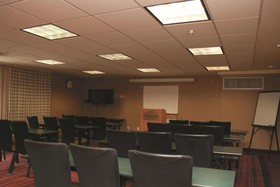La Quinta Inn & Suites by Wyndham Raleigh Crabtree