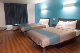 Motel 6 Raleigh - North