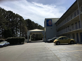 Motel 6 Raleigh Southwest Cary