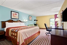 Super 8 by Wyndham Raleigh Downtown