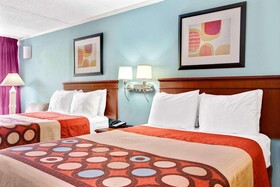 Super 8 by Wyndham Raleigh Downtown