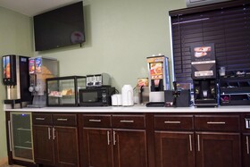 Super 8 by Wyndham Raleigh Downtown