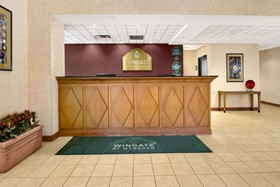 La Quinta Inn & Suites by Wyndham Raleigh Downtown North