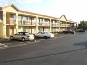Reidsville Inn & Suites By OYO Hwy 29