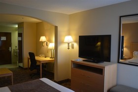 SureStay Plus Hotel by Best Western Roanoke Rapids I 95