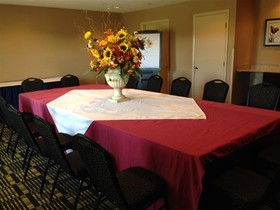 SureStay Plus Hotel by Best Western Roanoke Rapids I 95