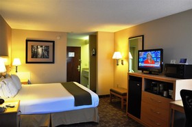 SureStay Plus Hotel by Best Western Roanoke Rapids I 95