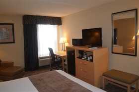 SureStay Plus Hotel by Best Western Roanoke Rapids I 95