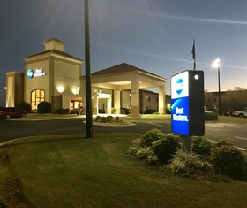 SureStay Plus Hotel by Best Western Roanoke Rapids I 95