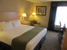 SureStay Plus Hotel by Best Western Roanoke Rapids I 95