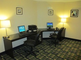 SureStay Plus Hotel by Best Western Roanoke Rapids I 95