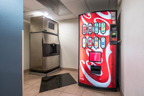 Holiday Inn Express & Suites Roanoke Rapids SE