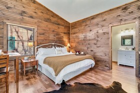 Rivers Edge Treehouses