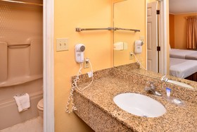 Loyalty Inn Rockingham