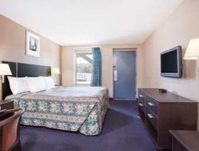 Days Inn by Wyndham Rockingham