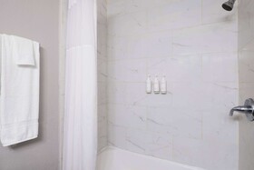 Days Inn by Wyndham Salisbury, NC