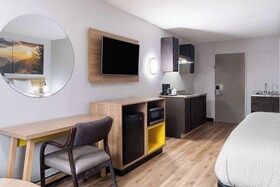 Days Inn by Wyndham Salisbury, NC