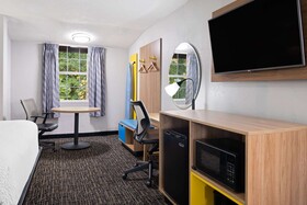 Days Inn by Wyndham Salisbury, NC