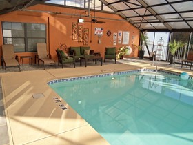 Holiday Inn Express & Suites Sanford