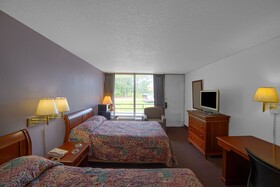Masters Inn Selma/Smithfield I-95 By OYO