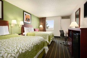 Days Inn by Wyndham Shelby