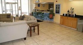 Days Inn by Wyndham Shelby