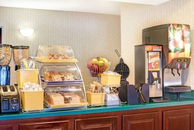 Days Inn & Suites by Wyndham Siler City