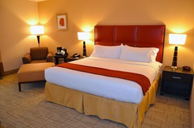 Holiday Inn Express Hotel & Suites Smithfield - Selma I-95