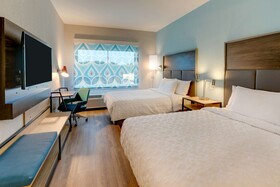 Tru by Hilton Smithfield I-95